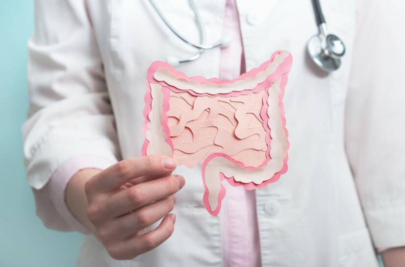 Ileus: Ce este obstrucția intestinală și care sunt simptomele și cauzele ei?