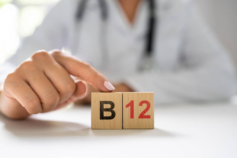 Vitamina B12: Care sunt efectele sale și care sunt simptomele deficienței + Resurse