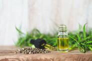 CBD - Cannabidiol: Ce este și care sunt efectele sale? Este sigur de utilizat?